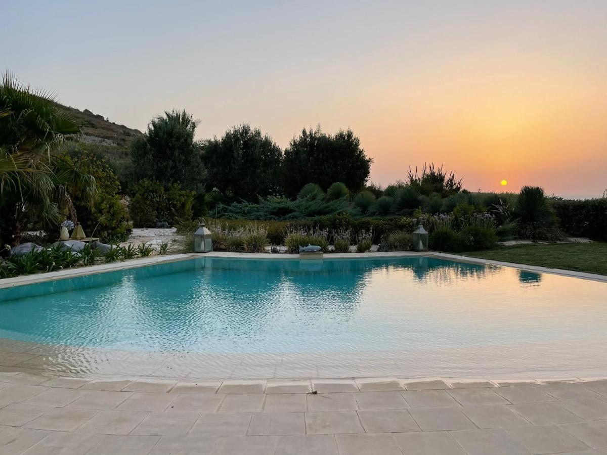 Sunset Oasis L-Imgarr Exterior photo