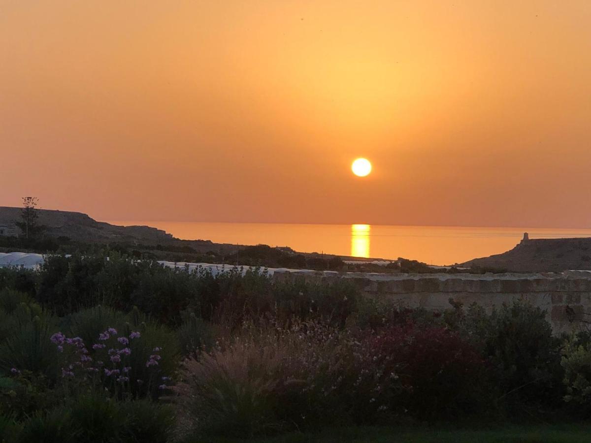 Sunset Oasis L-Imgarr Exterior photo