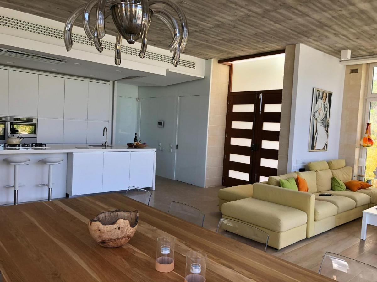 Sunset Oasis L-Imgarr Exterior photo